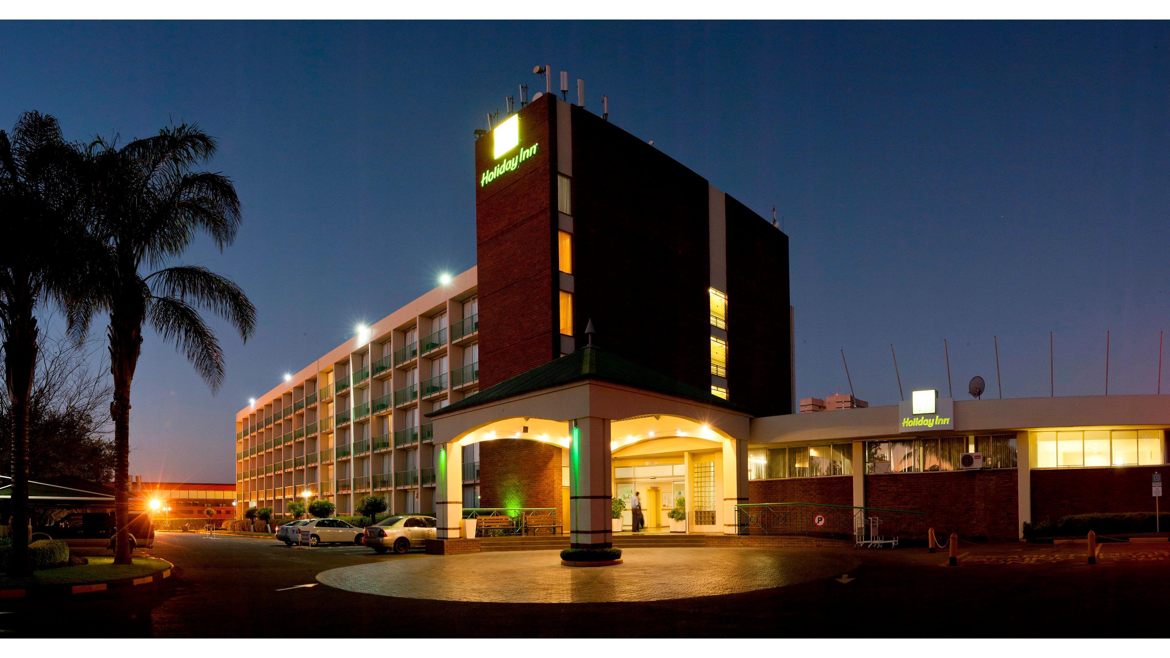 Holiday Inn - Bulawayo By Ihg Bagian luar foto