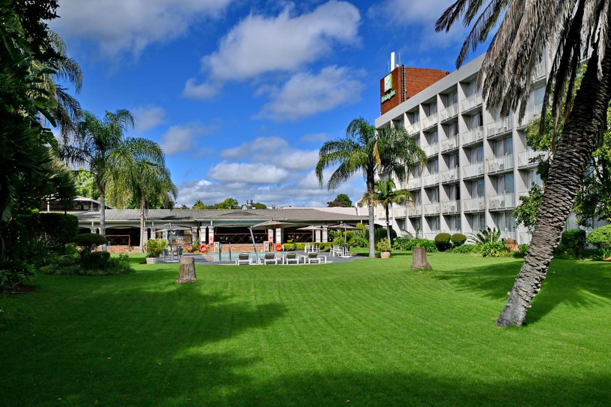 Holiday Inn - Bulawayo By Ihg Bagian luar foto