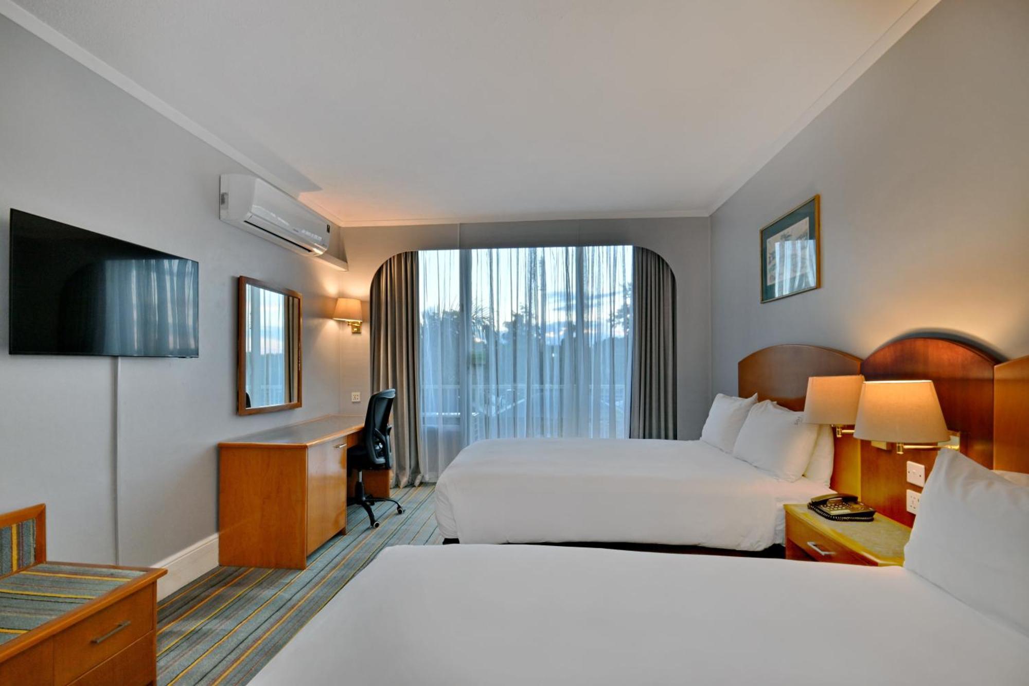 Holiday Inn - Bulawayo By Ihg Bagian luar foto