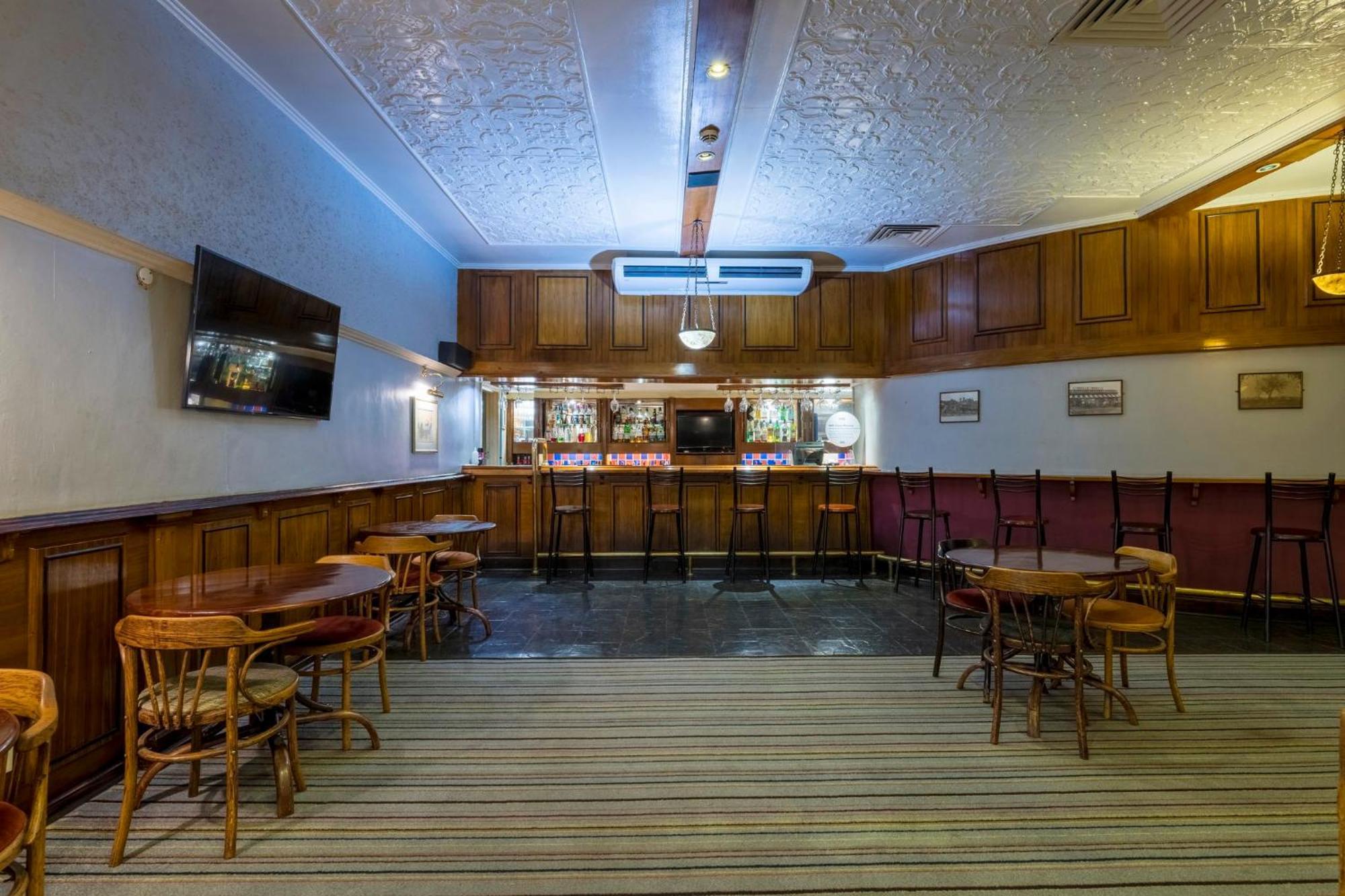 Holiday Inn - Bulawayo By Ihg Bagian luar foto
