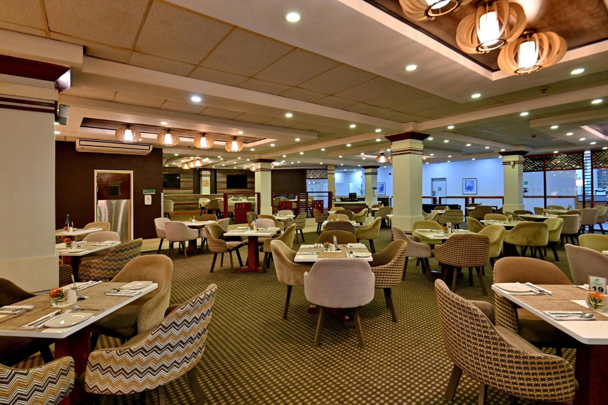 Holiday Inn - Bulawayo By Ihg Bagian luar foto